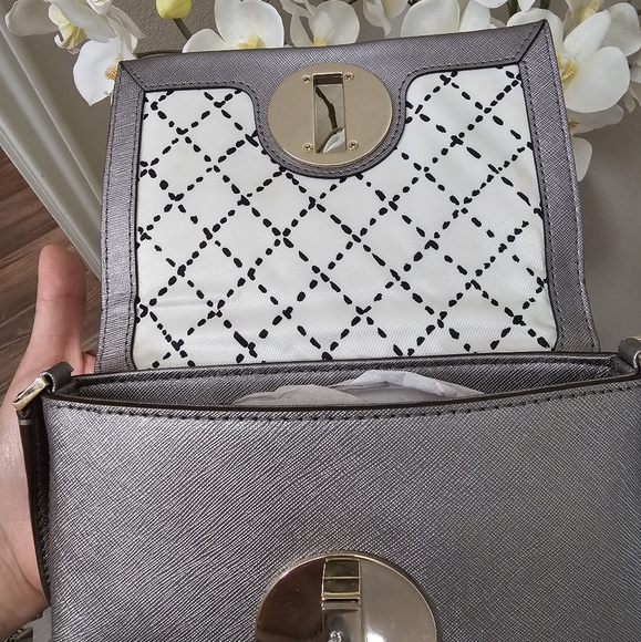 Kate Spade Newbury Lane Sally Saffiano Leather Pewter crossbody purse EUC - Picture 16 of 16